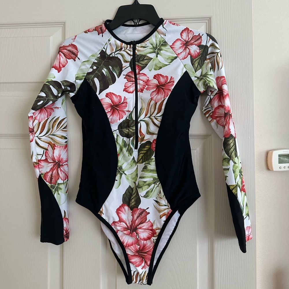 Modest swim top/body suit